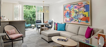 Le Parc at Melrose