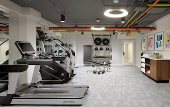 Fitness studio at  Le Parc at Melrose