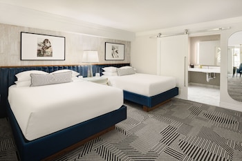 Egyptian cotton sheets, premium bedding, pillowtop beds, in-room safe at  Le Parc at Melrose