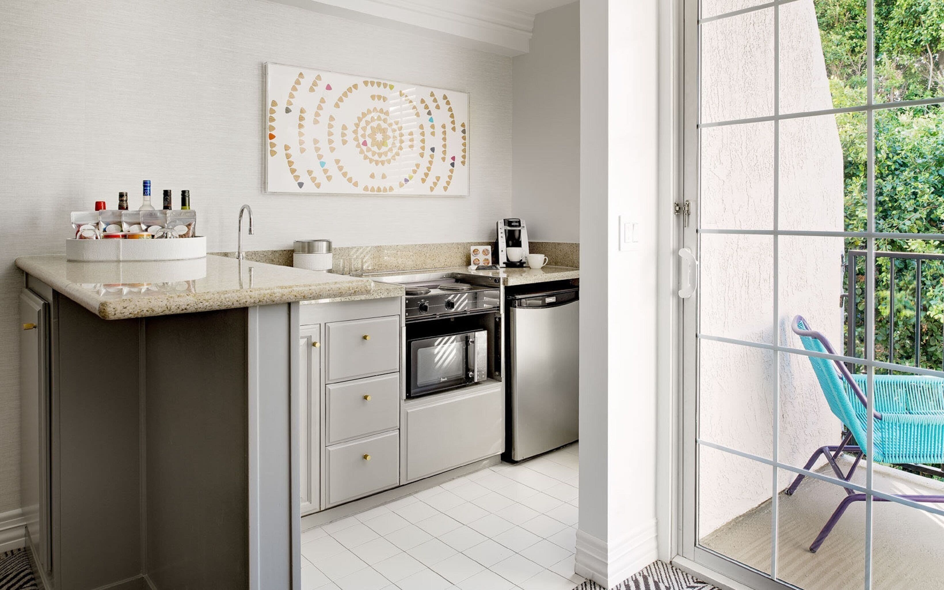 signature suite, 1 king bed with sofa bed, balcony (top floor) | private kitchen | fridge, microwave, coffee/tea maker, cookware/dishes/utensils