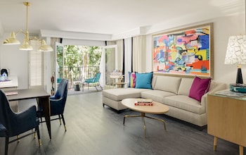 Egyptian cotton sheets, premium bedding, pillowtop beds, in-room safe at  Le Parc at Melrose