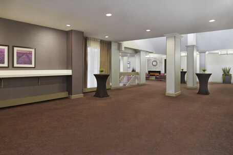 Holiday Inn Toronto Int'l Airport, an IHG Hotel - Image 43