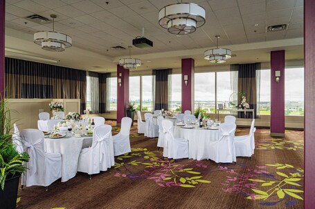 Holiday Inn Toronto Int'l Airport, an IHG Hotel - Image 55