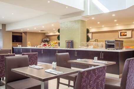 Holiday Inn Toronto Int'l Airport, an IHG Hotel - Image 44