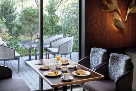 Grand Prince Hotel Shin Takanawa - Image 43