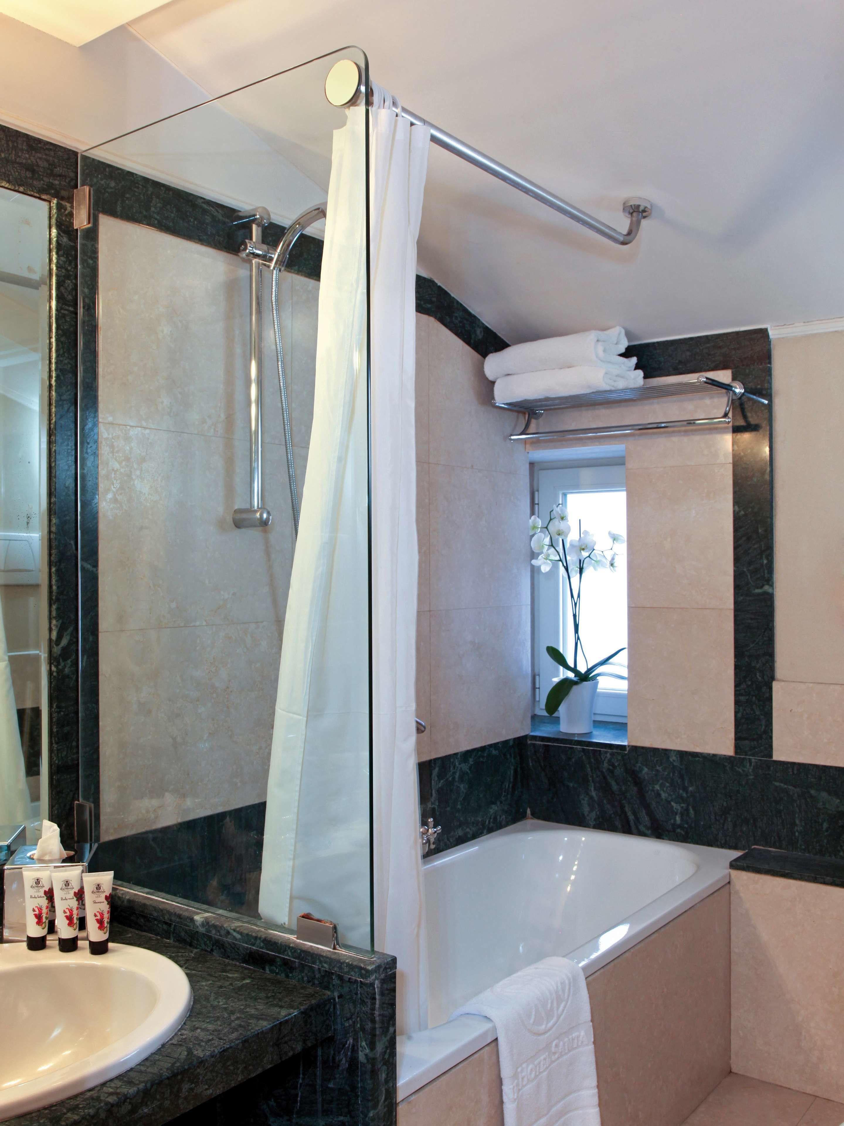 Photo - Grand Hotel Santa Lucia