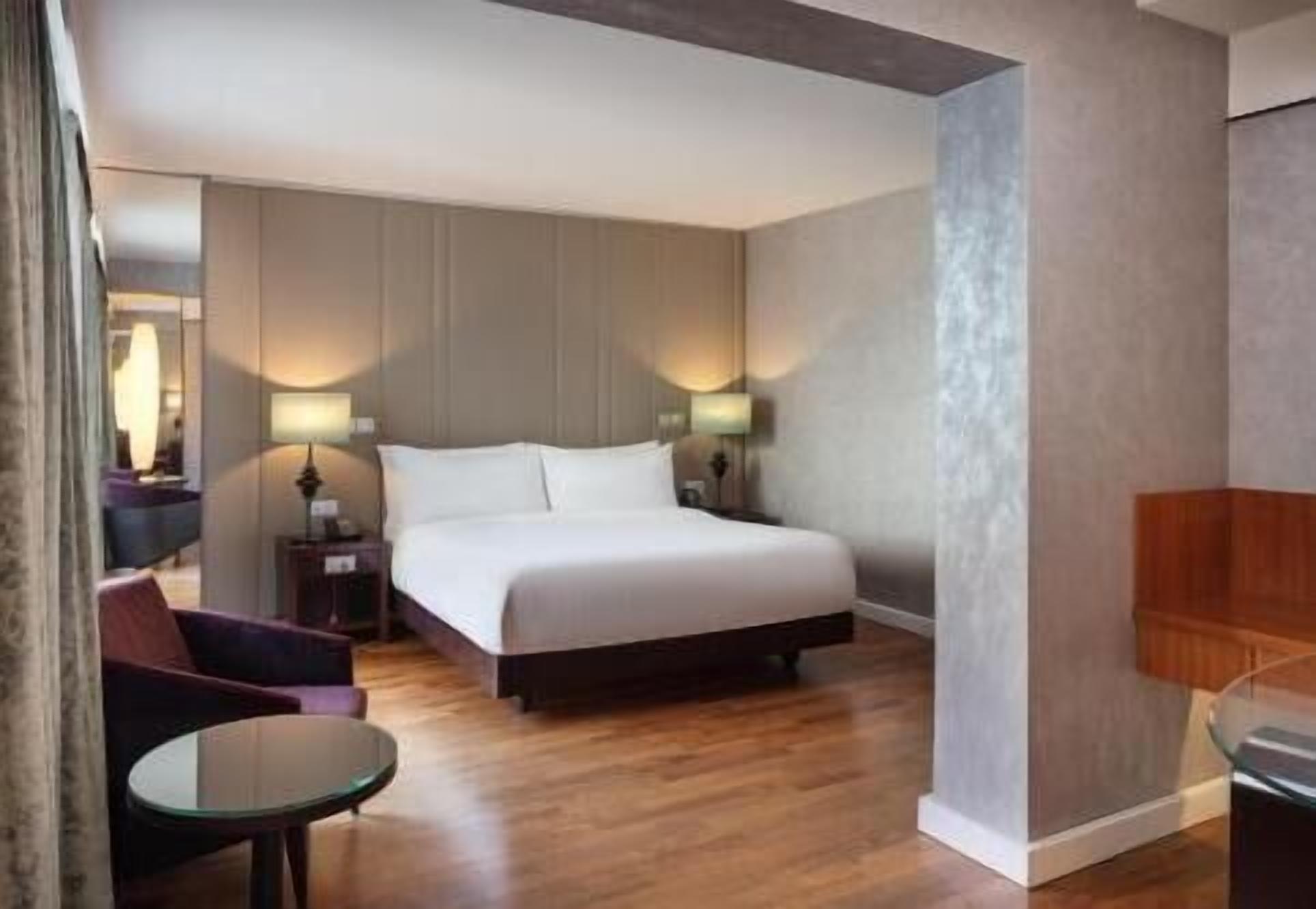 Literie de qualité supérieure, surmatelas, minibar