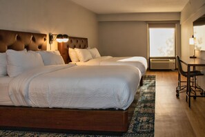 Hypoallergeen beddengoed, een kluis op de kamer, een bureau