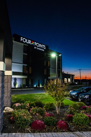 Reception - Four Points by Sheraton Allentown Lehigh Valley (Allentown)