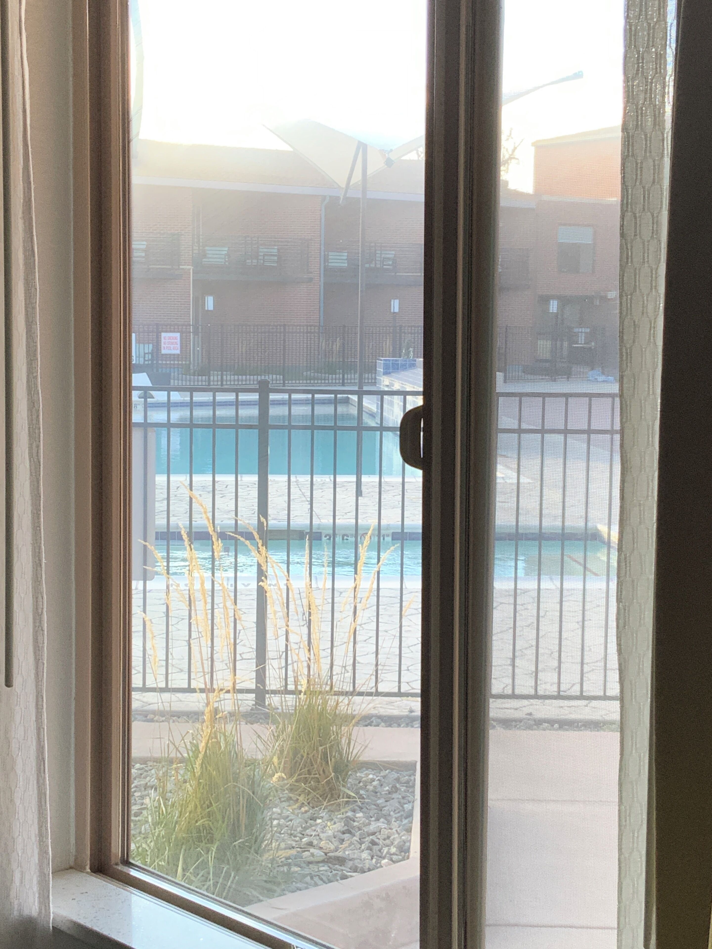 Hochwertige Bettwaren, Pillowtop-Betten, Zimmersafe, Schreibtisch