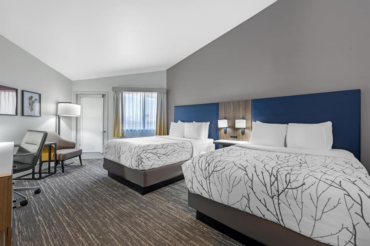 Standard Room, 2 Queen Beds, Non Smoking, Balcony | Premium bedding, pillowtop beds, in-room safe, desk