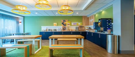 Petit déjeuner à emporter compris tous les jours