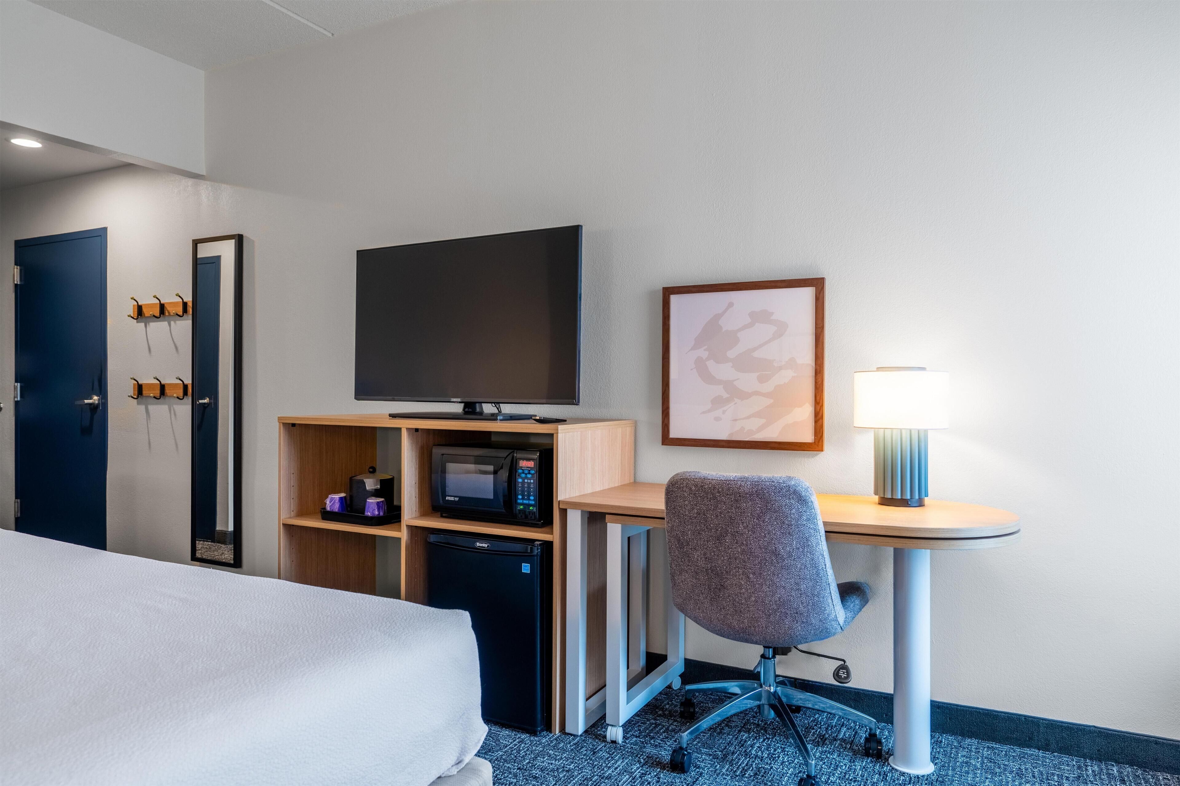 ملاءات للفراش لا تسبب الحساسية وخزنة داخل الغرفة