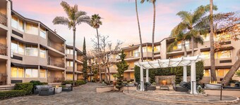 Belamar Hotel Manhattan Beach, Tapestry Collection by Hilton