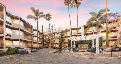 Belamar Hotel Manhattan Beach, Tapestry Collection by Hilton