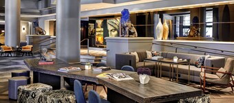 Renaissance Los Angeles Airport Hotel