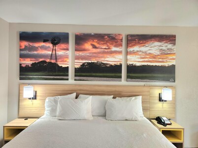 Days Inn by Wyndham McAllen