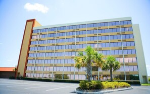 Exterior - Radisson Charleston Airport (CHARLESTON)