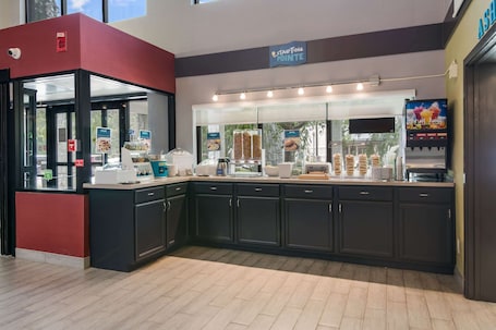 Free daily buffet breakfast