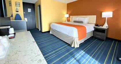 Spark by Hilton Clifton NJ