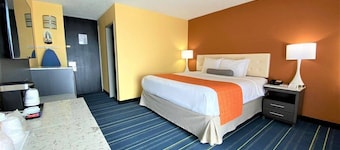 Spark by Hilton Clifton NJ