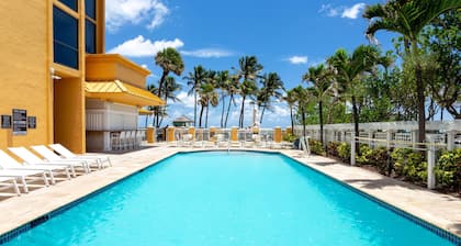 Wyndham Deerfield Beach Resort