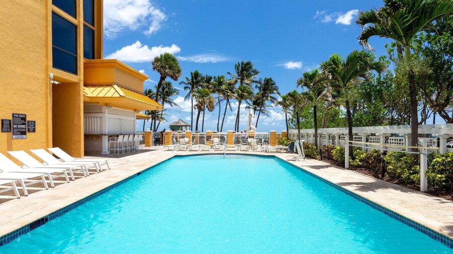 Wyndham Deerfield Beach Resort