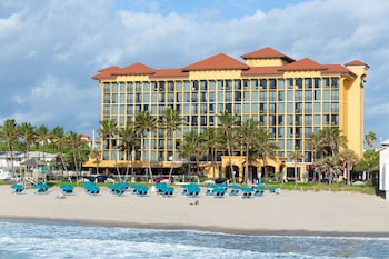 Wyndham Deerfield Beach Resort