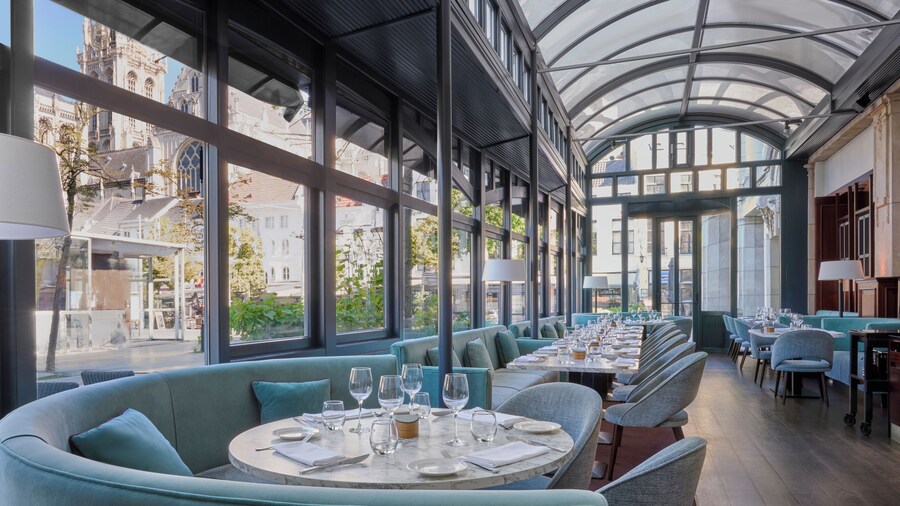 Hilton Antwerp Old Town