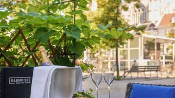 Petit déjeuner, déjeuner et dßner servis sur place, plats Cuisine belge