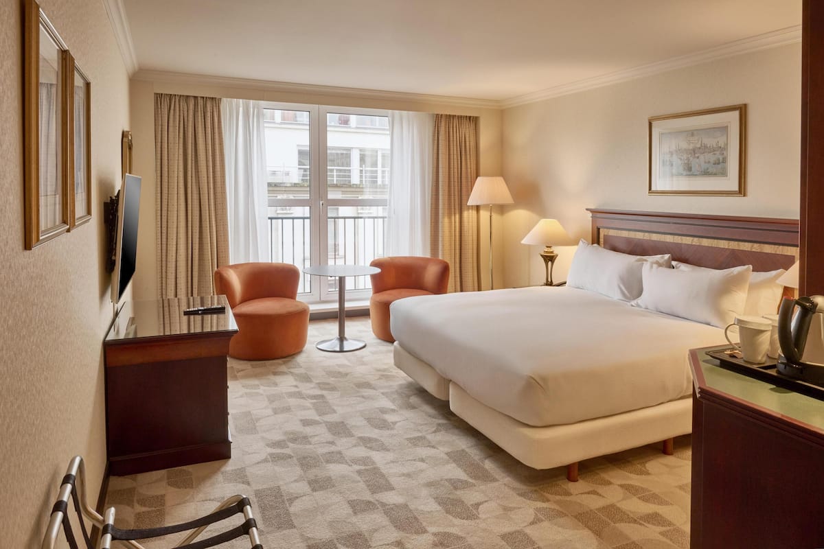 Minibar, in-room safe, blackout curtains, soundproofing