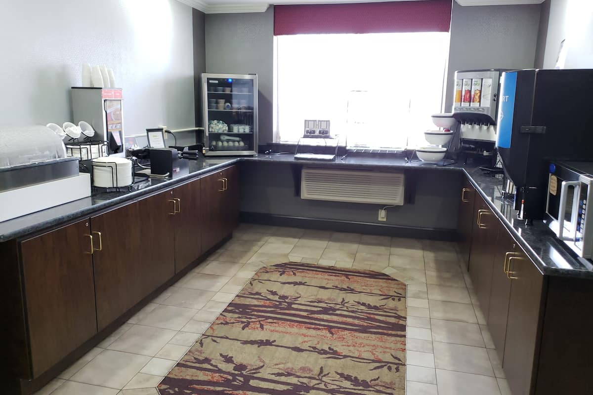 daily full breakfast (usd 1 per person)