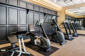 Fitness facility - Clarion Hotel & Conference Center (Colorado Springs)