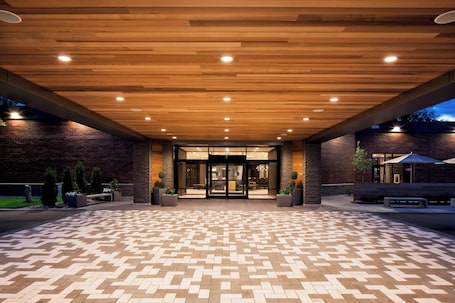 View from property. Delta Hotels by Marriott Minneapolis Northeast
