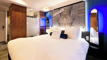 Superior kamer, 1 tweepersoonsbed | Luxe beddengoed, een kluis op de kamer, een bureau, een laptopwerkplek