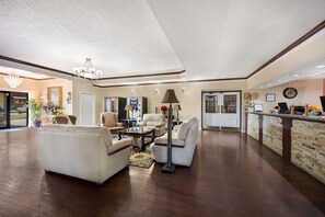 Lobby - Knights Inn College Station (College Station)