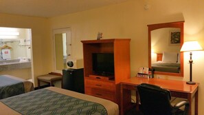 Standard Room, 2 Queen Beds, Non Smoking