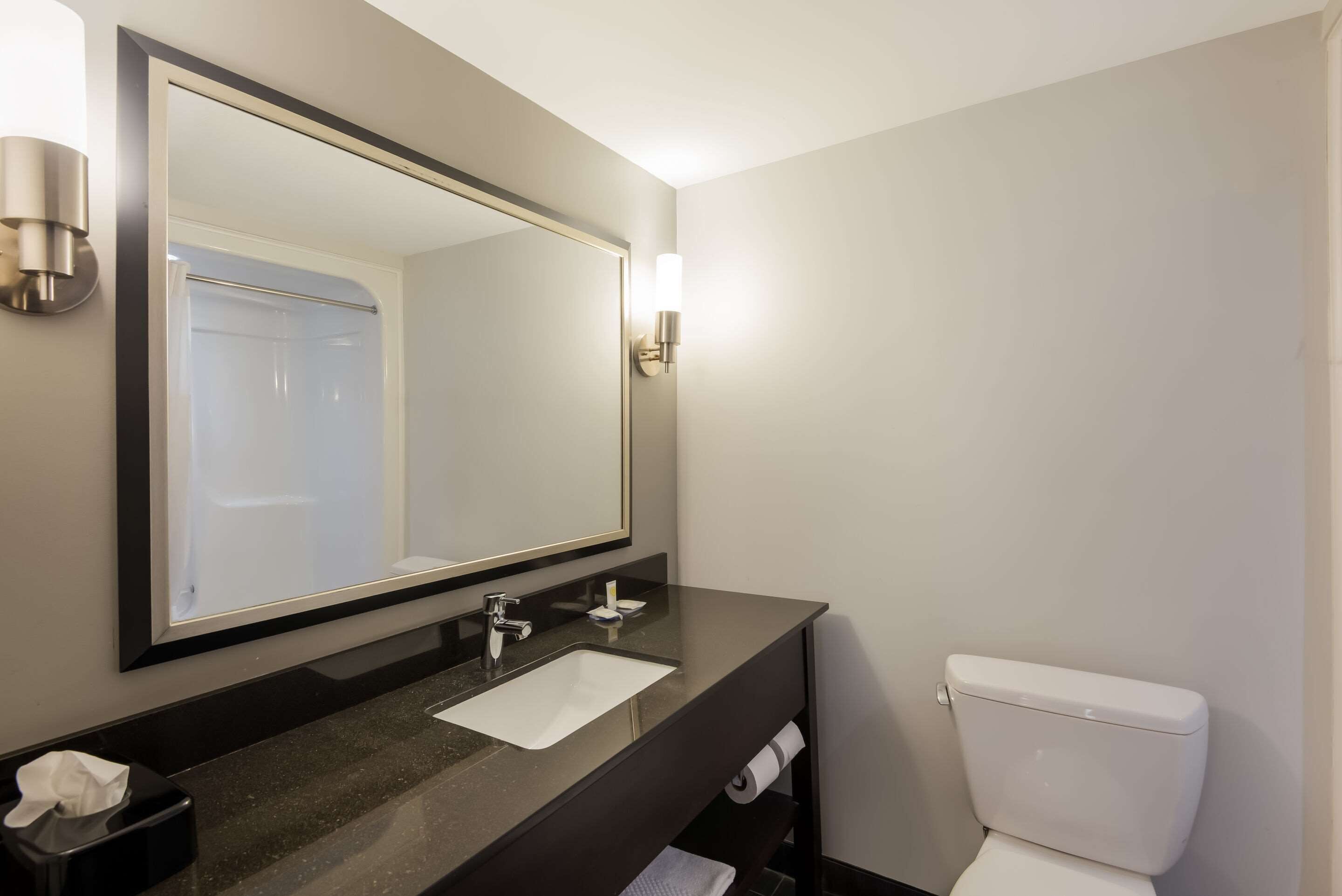 Foto - Clarion Pointe Syracuse Downtown