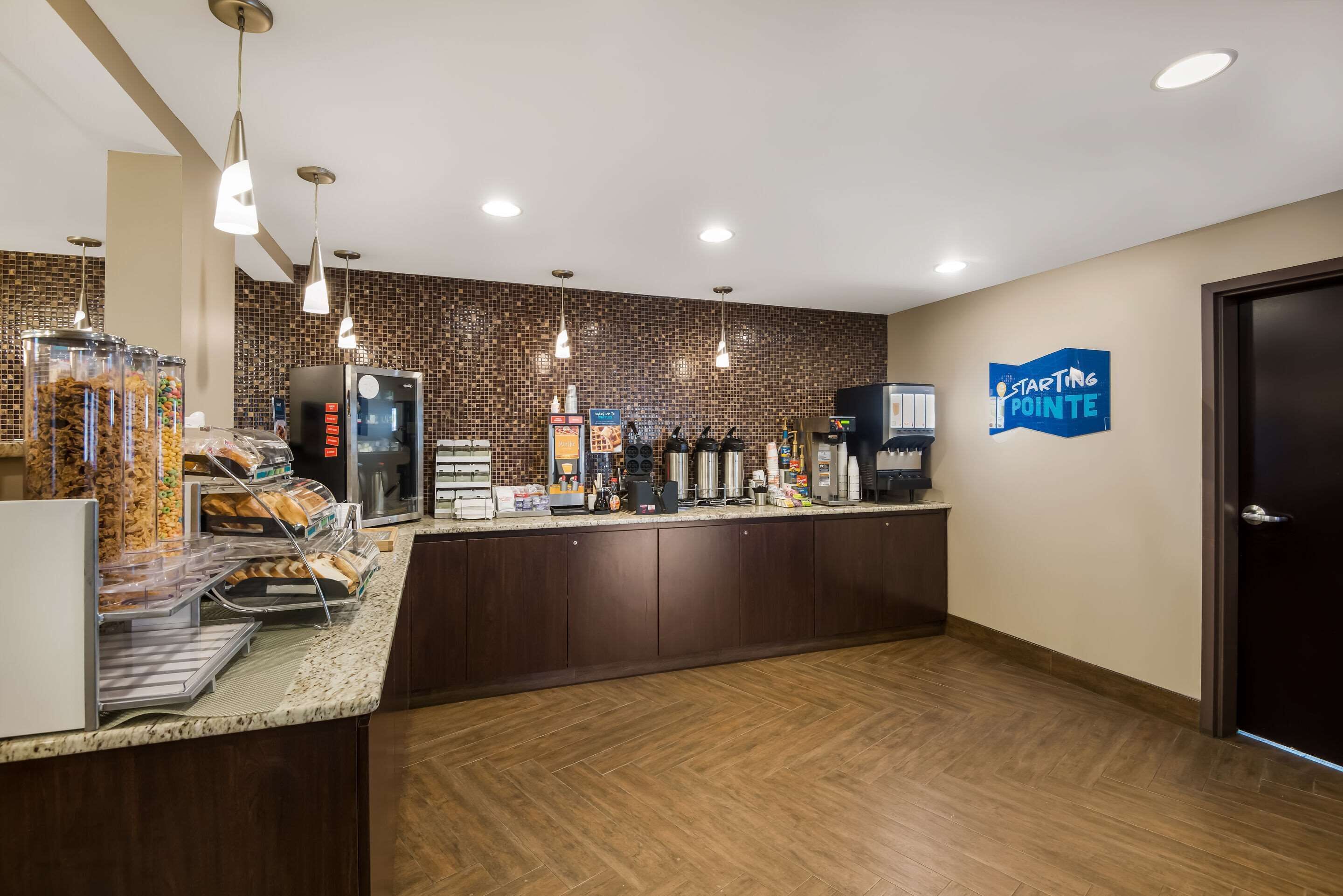 Foto - Clarion Pointe Syracuse Downtown