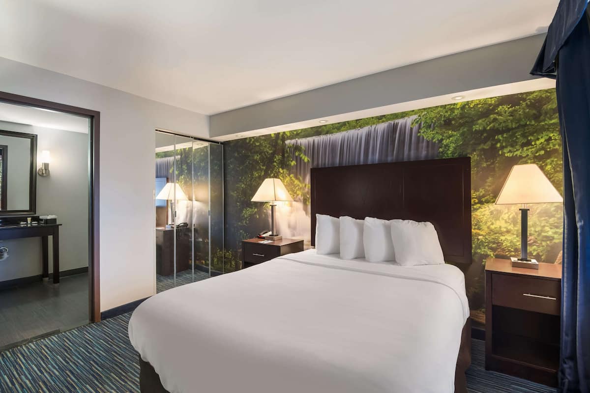 In-room safe, desk, laptop workspace, iron/ironing board