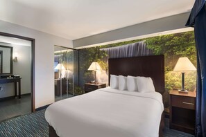 In-room safe, desk, laptop workspace, iron/ironing board