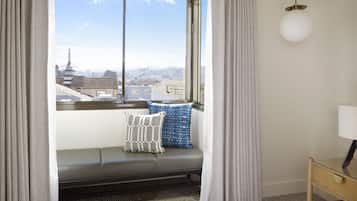 Room, 1 King Bed, City View