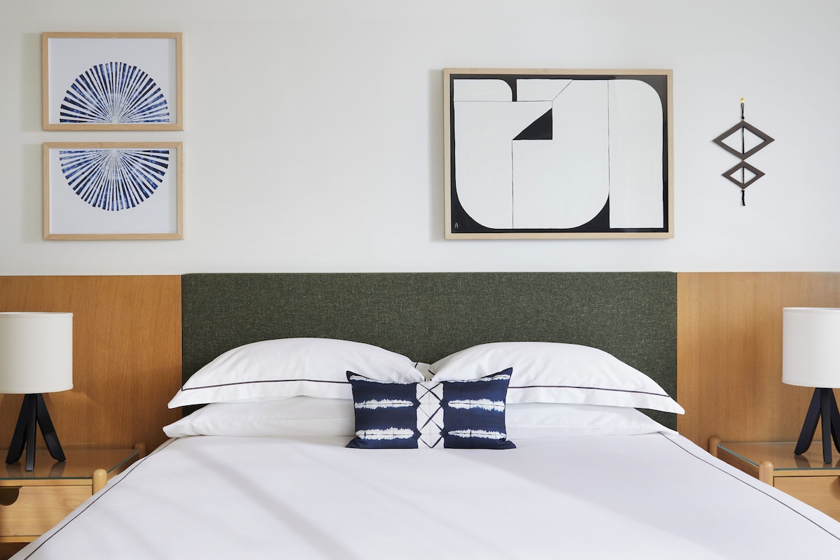 義大利 Frette 床單、高級寢具、舒適加層、客房內保險箱