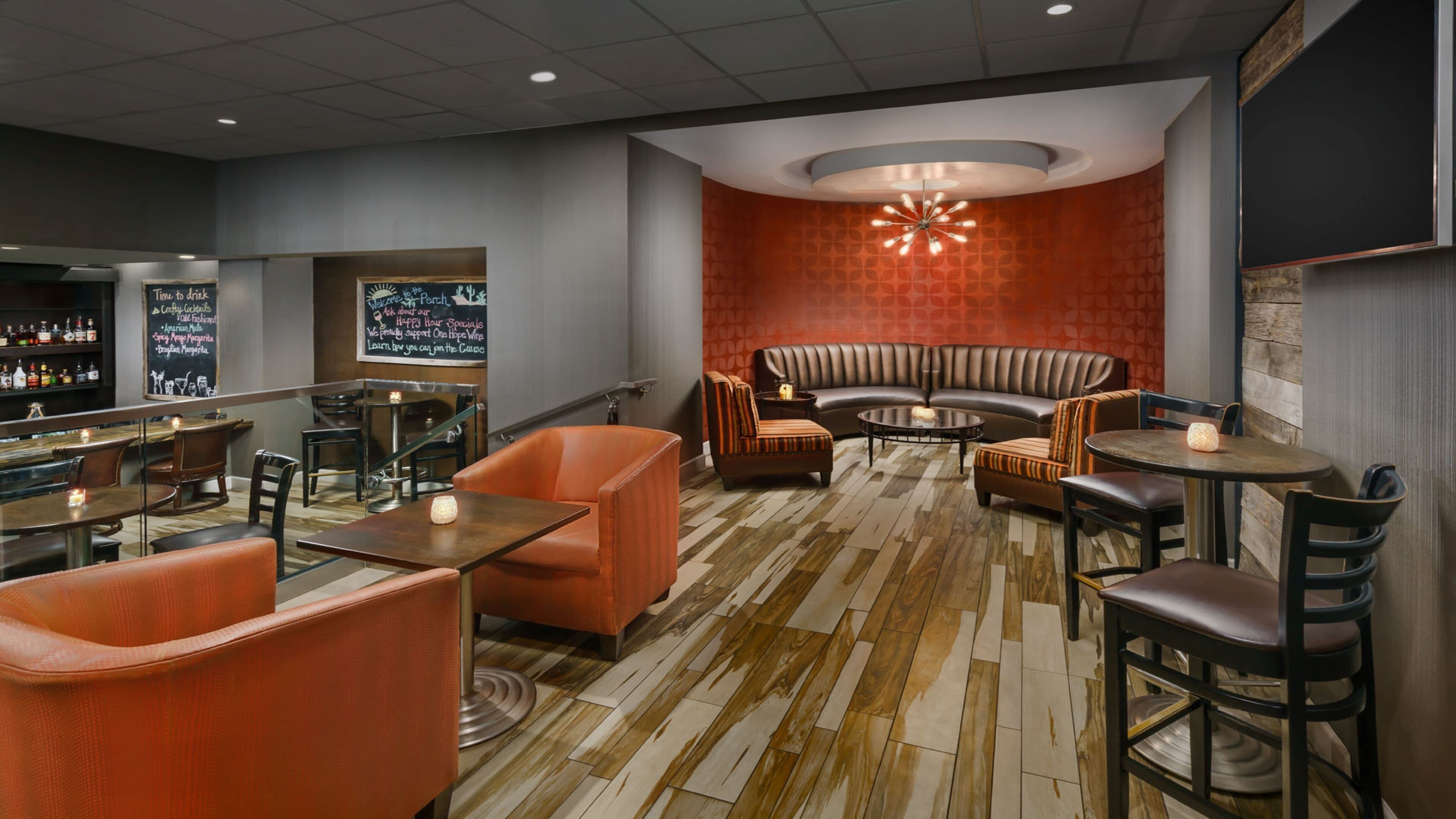 Photo - Crowne Plaza Phoenix Airport - PHX by IHG