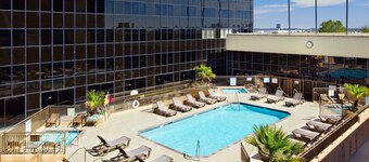 Hilton Los Angeles Airport