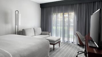 Ropa de cama hipoalergénica y escritorio