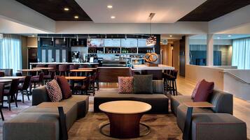 Lobby-Lounge