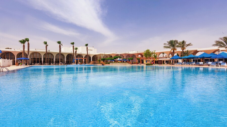 Pyramids Park Resort Cairo