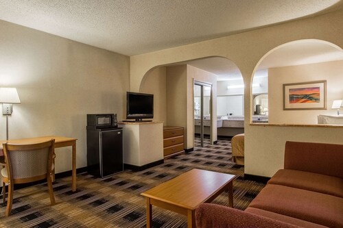 Quality Inn Oakwood - Gainesville