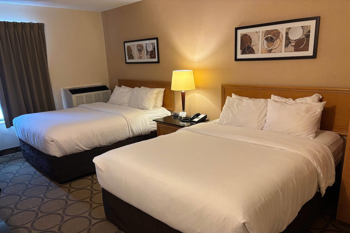 Ropa de cama de alta calidad y camas con pillow-top